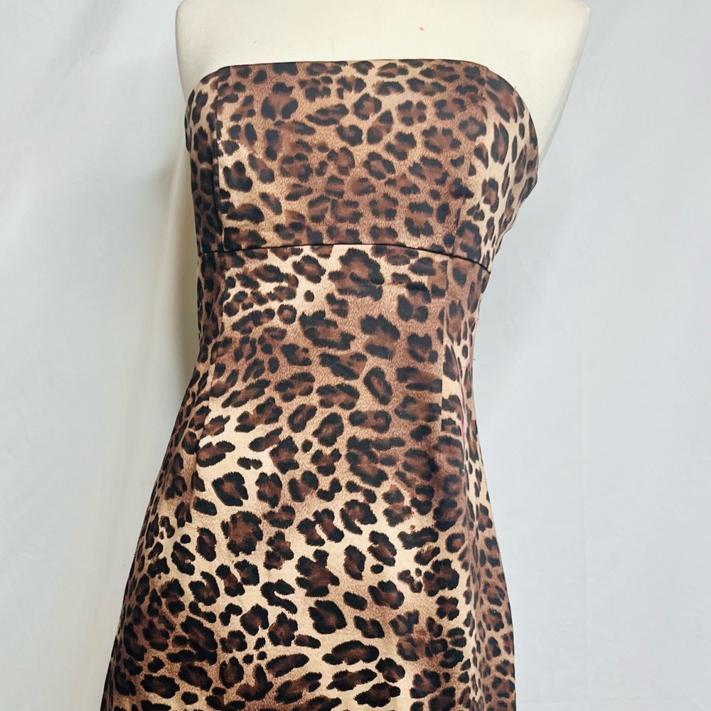 Le château cheetah strapless dress Small mid calf